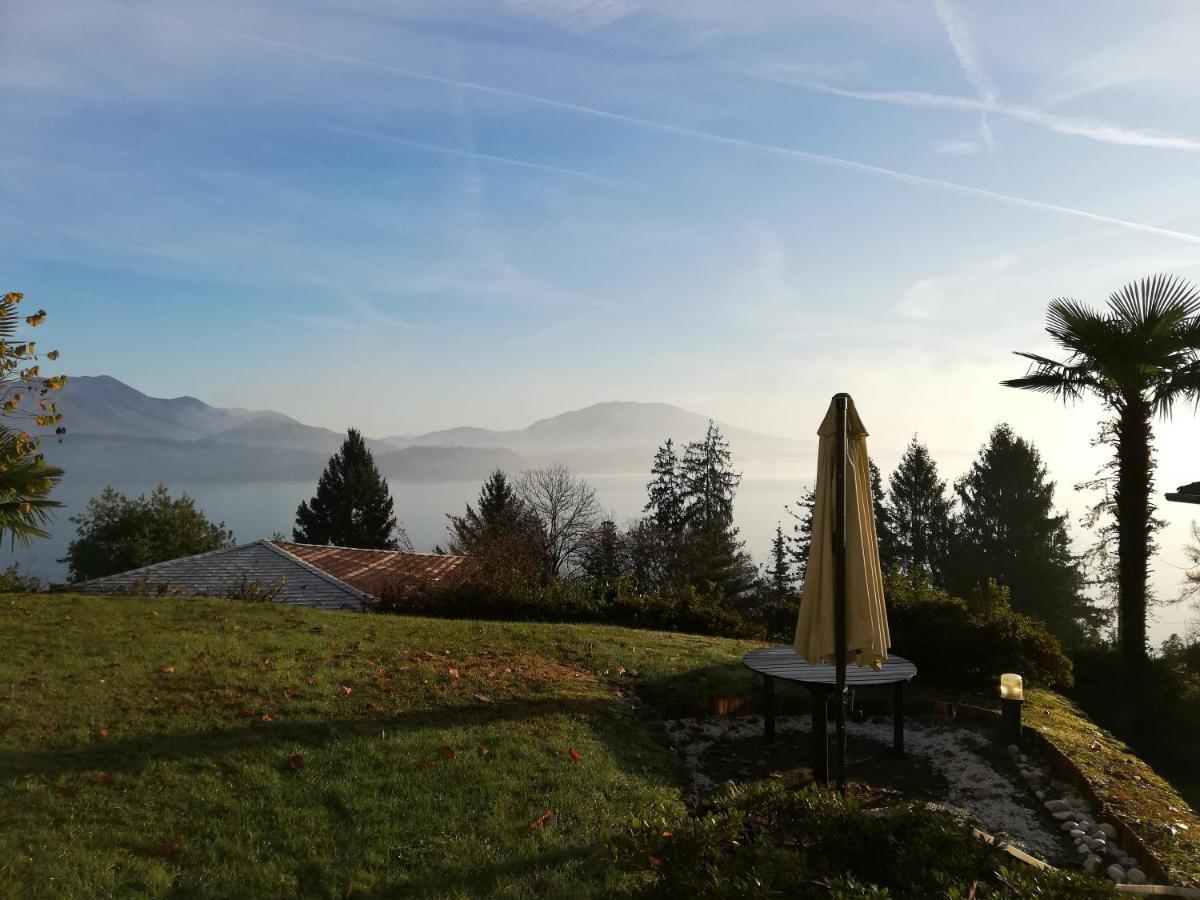 Romantica Casetta Nel Verde Con Vista Sul Lago Belgirate Eksteriør bilde